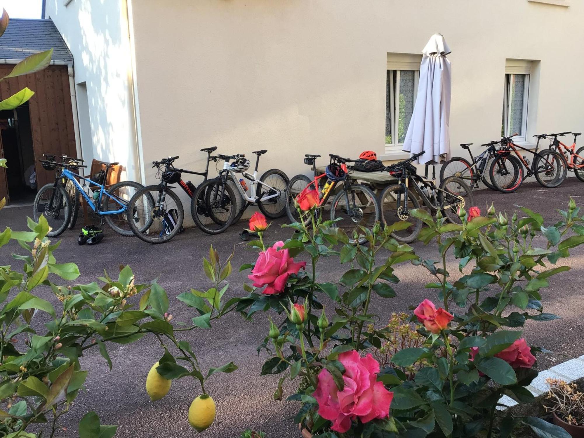 Bagnoles de l'Orne Normandie Hotel Bellevue Bagnoles Normandie מראה חיצוני תמונה