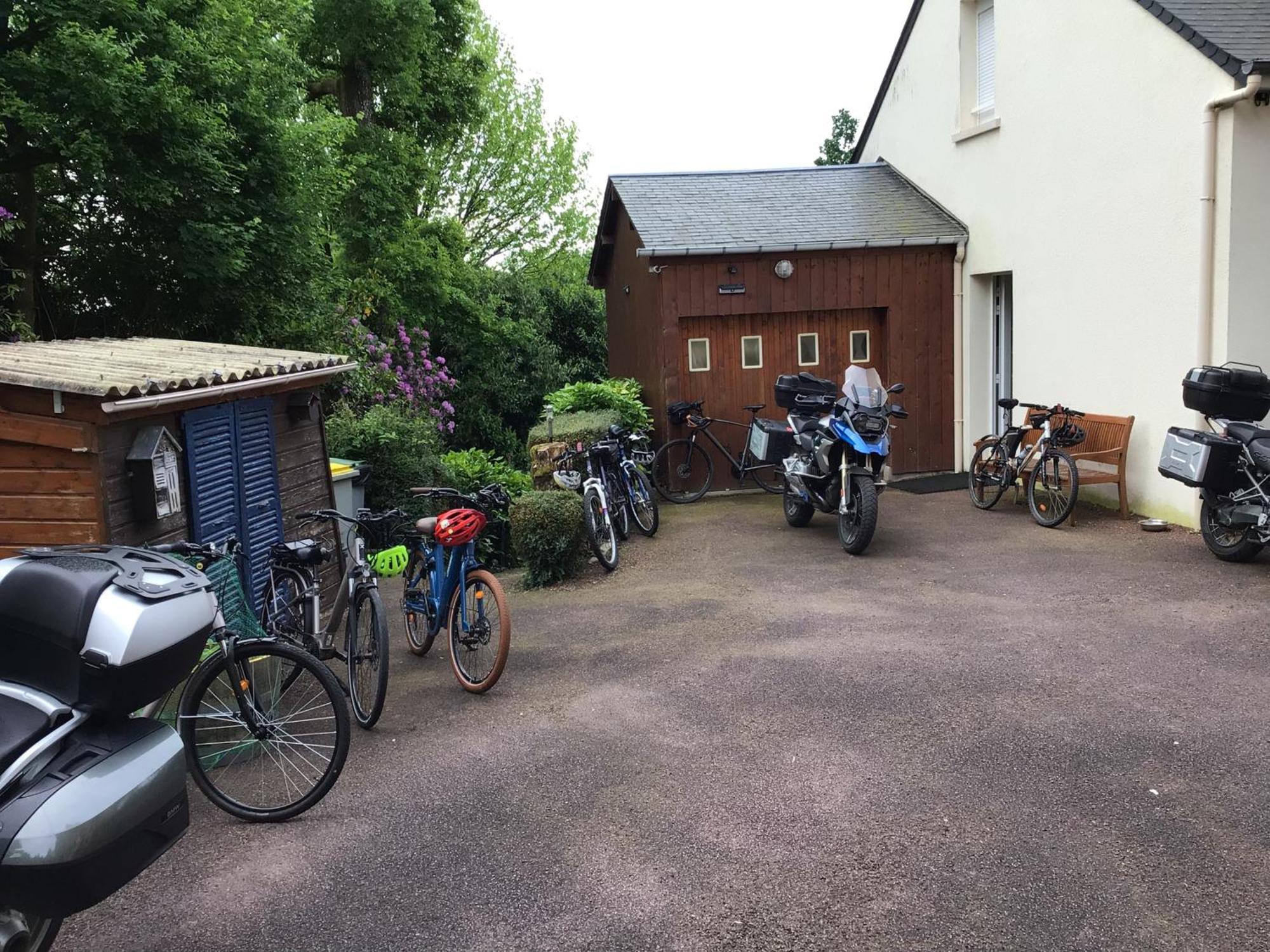 Bagnoles de l'Orne Normandie Hotel Bellevue Bagnoles Normandie מראה חיצוני תמונה